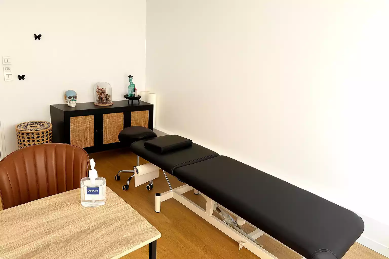 Cabinet d'ostéopathie à Paris 15 – salle de consultation